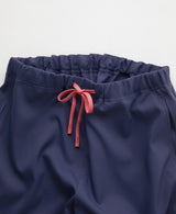 男女通用款 Scrub Canvas Club:小金魚逃走了刷手褲 - Classico克萊希台灣官方網站-スクラブ